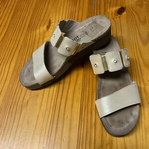 Naot Gold Threads Leather Ashley Sandals Women's Size 37 (6 - 6.5)